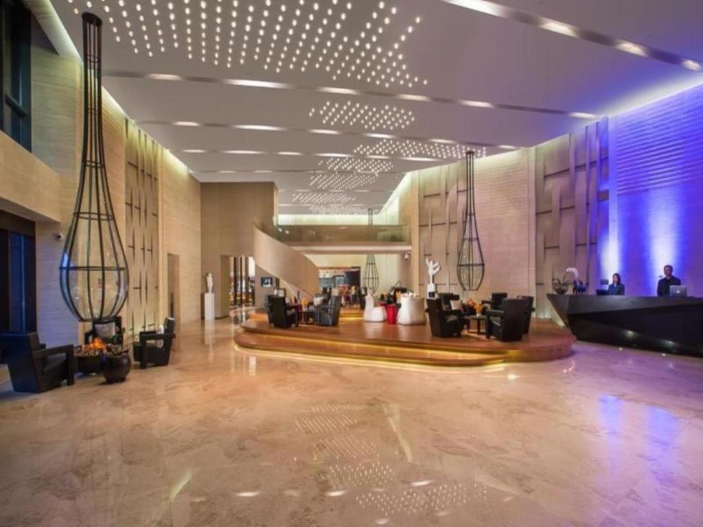 Himalayas Qingdao Hotel Exterior foto