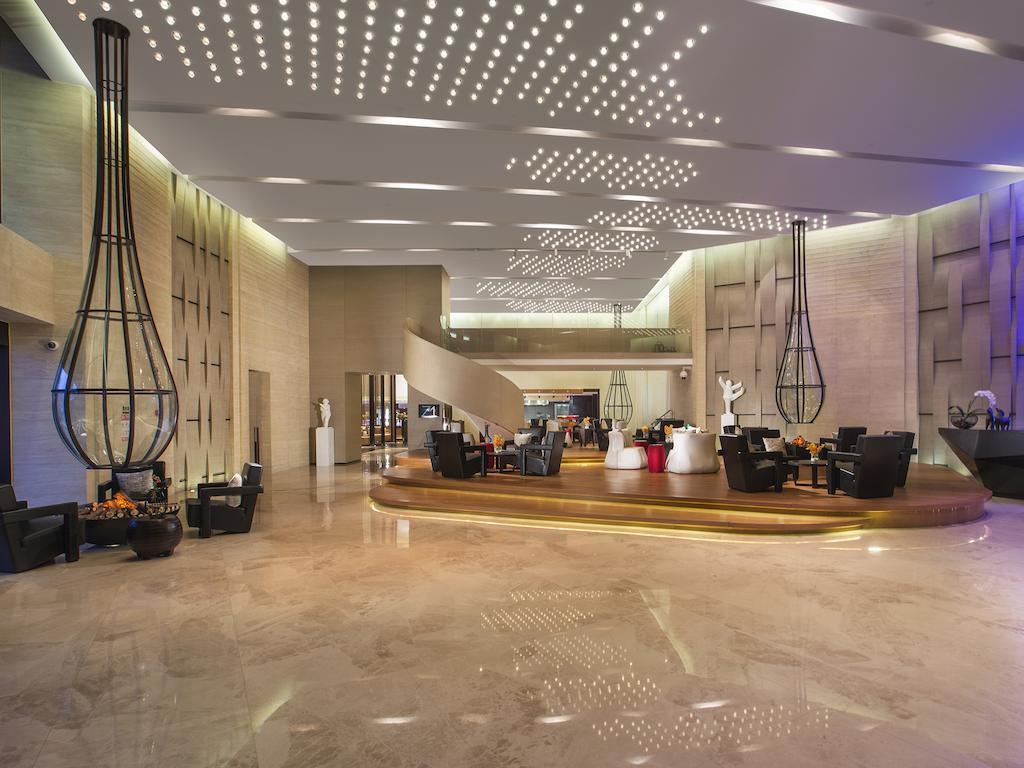 Himalayas Qingdao Hotel Exterior foto